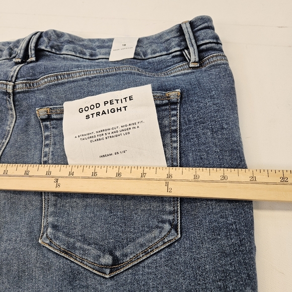 Good American Women’s Blue Good Petite Straight Leg Mid Rise Denim Jeans Size 18 - Picture 13 of 13